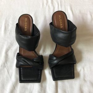 Square Toe Heel